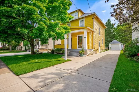 867 Payne Ave, North Tonawanda, NY 14120