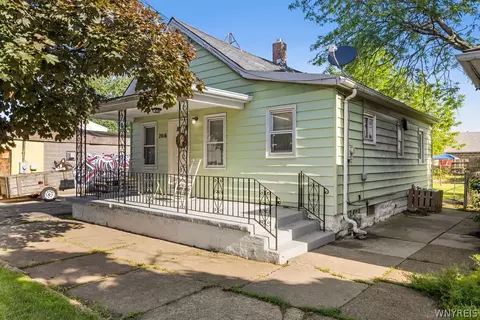 2016 Ferry Ave, Niagara Falls, NY 14301