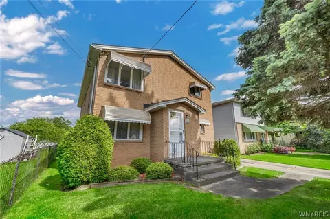 253 Wagner Ave, Sloan, NY 14212