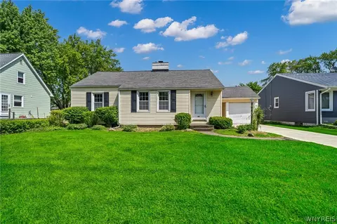 50 Stoneleigh Ave, Buffalo, NY 14223