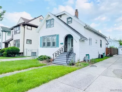 358 Westgate Rd, Kenmore, NY 14217