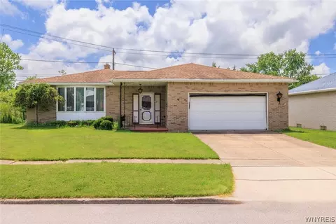 221 N Seine Dr, Cheektowaga, NY 14227