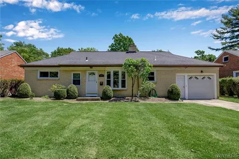 152 Lafayette Blvd, Amherst, NY 14221