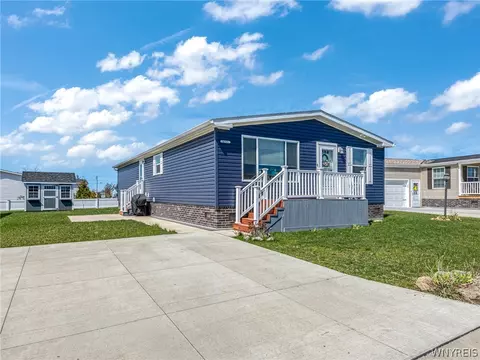 4315 Hurontario Pkwy #00000, Niagara, NY 14304