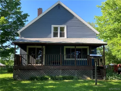 6270 S Genesee Rd N, Springville, NY 14141