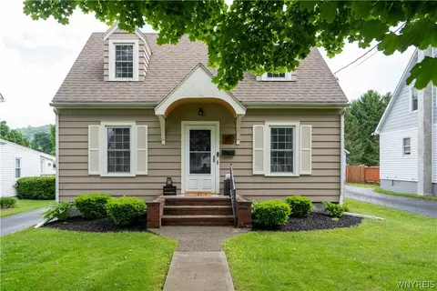 10 N Elizabeth St, North Dansville, NY 14437
