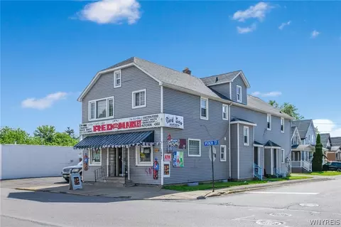 1441 Electric Ave, Lackawanna, NY 14218