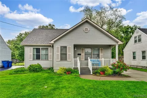 351 Westfield Rd N, Amherst, NY 14226