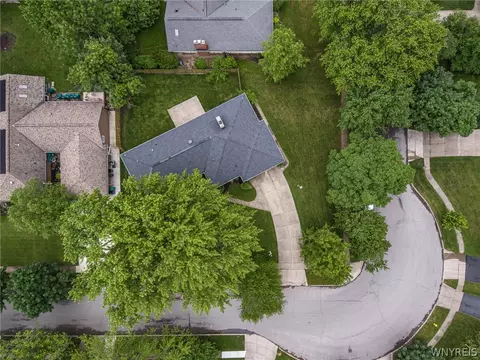 13 Devon Ln, Amherst, NY 14221 photo 43