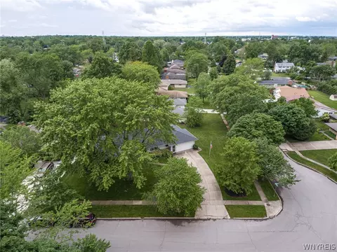 13 Devon Ln, Amherst, NY 14221 photo 42