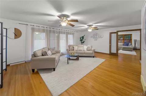 13 Devon Ln, Amherst, NY 14221 photo 22