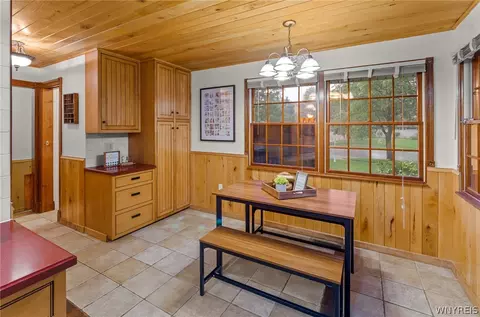 13 Devon Ln, Amherst, NY 14221 photo 10
