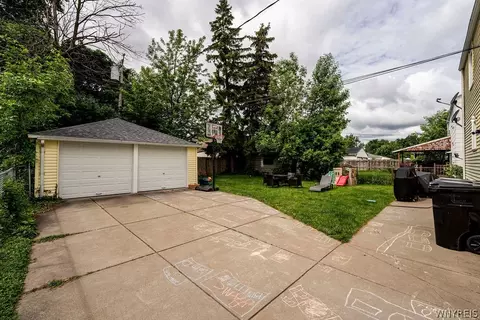 70 Pullman Ave, Tonawanda, NY 14217 photo 11