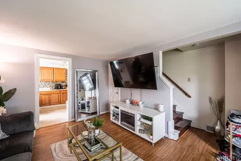 70 Pullman Ave, Tonawanda, NY 14217 photo 21
