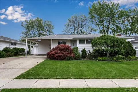 555 Lynbrook Ave, Tonawanda, NY 14150