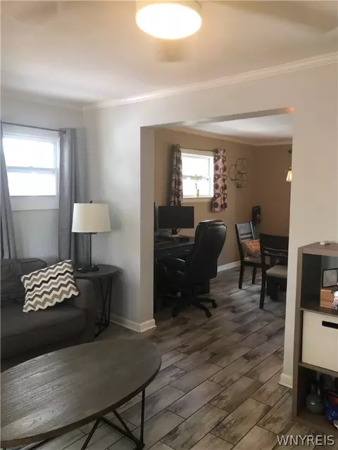 27 Pullman Ave, Buffalo, NY 14217 photo 8