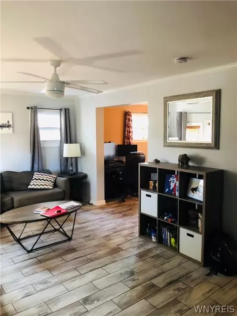 27 Pullman Ave, Buffalo, NY 14217 photo 6