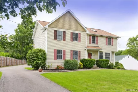 1510 Dodge Rd, East Amherst, NY 14051