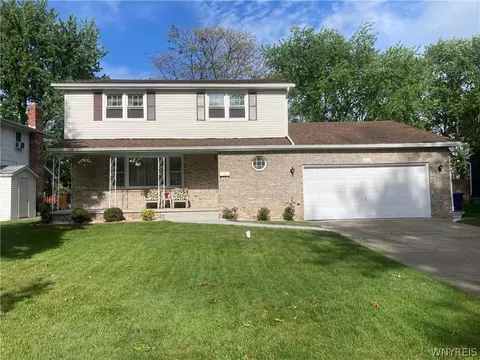 263 Fruitwood Ter, Amherst, NY 14221