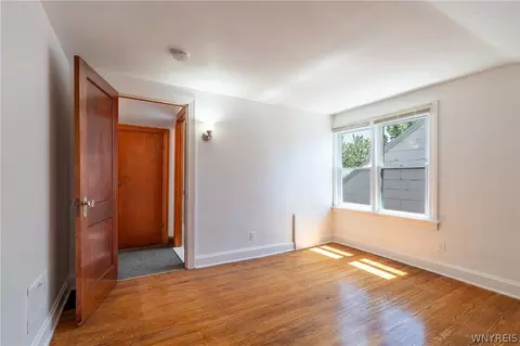 73 Wright Ave, Buffalo, NY 14215 photo 9