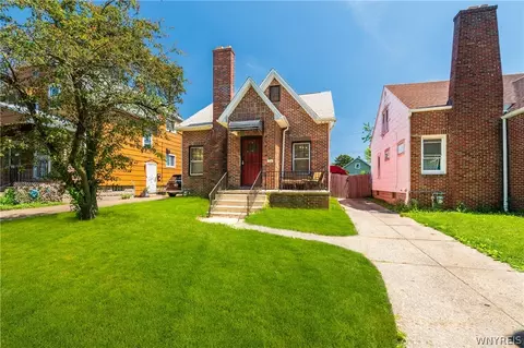 73 Wright Ave, Buffalo, NY 14215