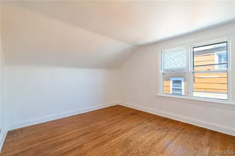 73 Wright Ave, Buffalo, NY 14215 photo 8