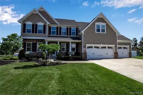 97 John Alex Dr, West Seneca, NY 14224
