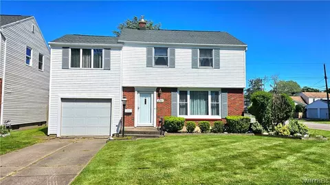 236 Woodcrest Dr, Buffalo, NY 14220