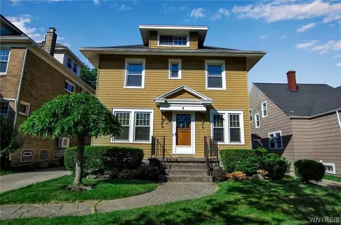 4 Radcliffe Rd, Buffalo, NY 14214