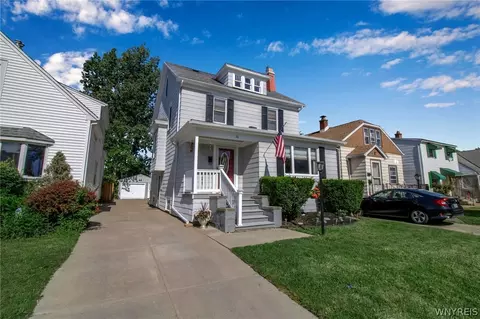36 Claremont Ave, Tonawanda, NY 14223