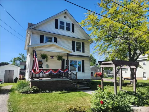119 Worthy Ave, Ridgeway, NY 14103