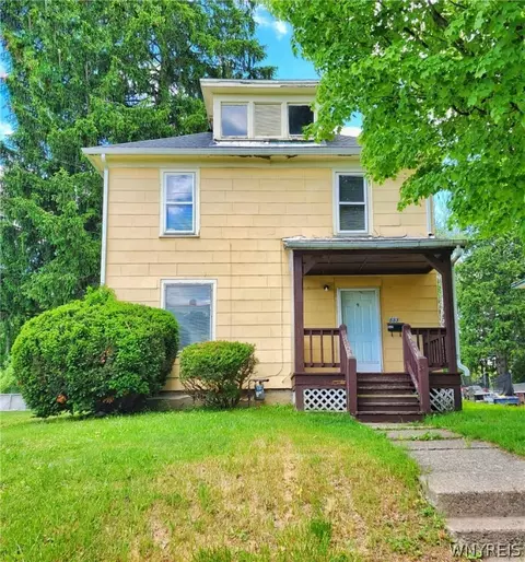 533 Wildwood Ave, Salamanca, NY 14779