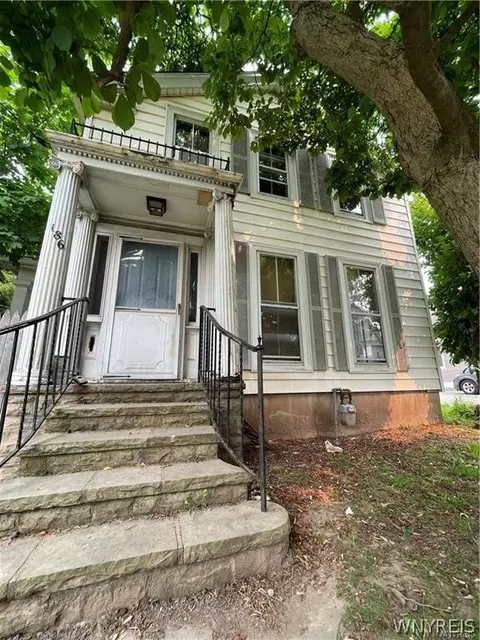 186 Pine St, Lockport, NY 14094