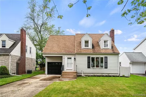 182 Woodridge Ave, Cheektowaga, NY 14225
