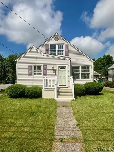 376 Weimar St, Buffalo, NY 14206