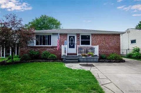 250 Argus Dr, Depew, NY 14043