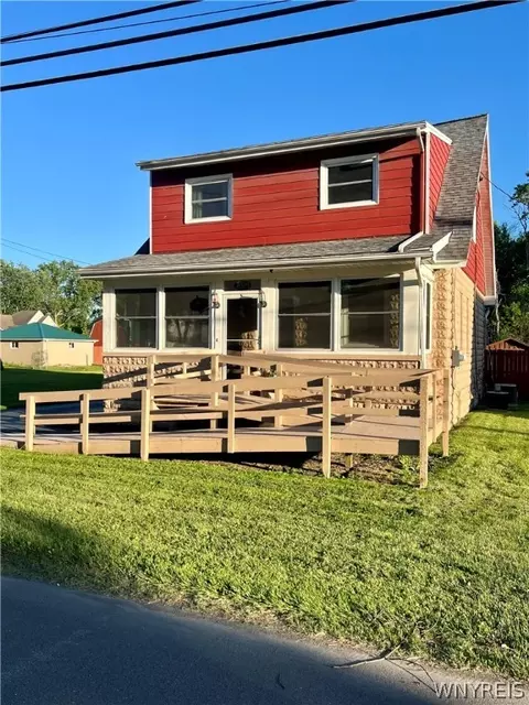 695 Center Rd, West Seneca, NY 14224