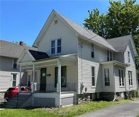 14 Tracy Ave, Batavia, NY 14020