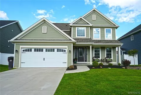171 Cherry Laurel Ln, Amherst, NY 14228