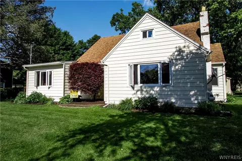 5103 Abbott Rd, Orchard Park, NY 14127