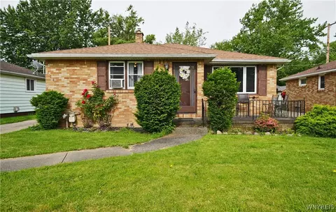 104 Claude Dr, Cheektowaga, NY 14206