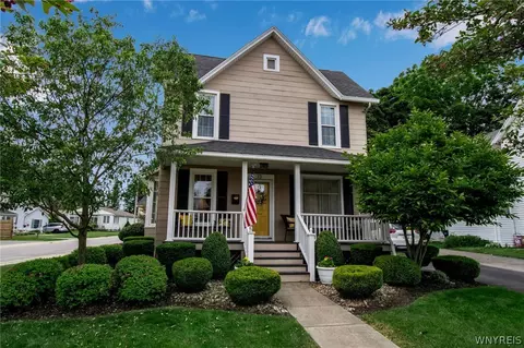 73 N Main St, Oakfield, NY 14125