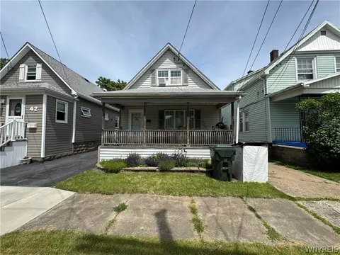 44 1st Ave, North Tonawanda, NY 14120