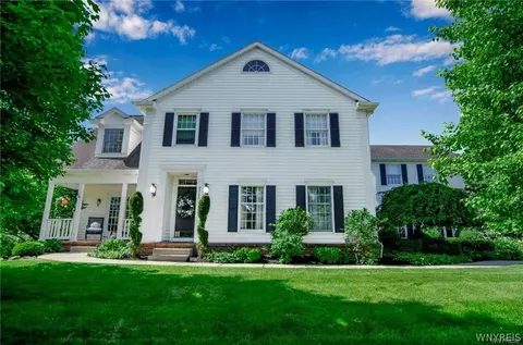 9725 The Maples, Clarence, NY 14031