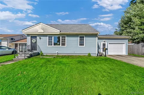 45 Cordes Dr, Tonawanda, NY 14150