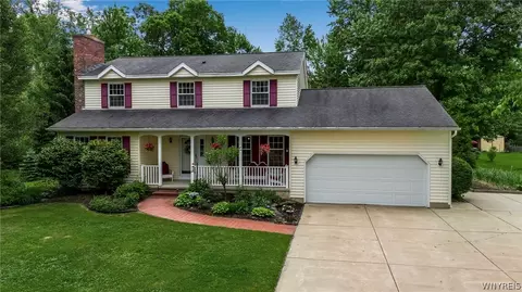 9621 Lapp Rd, Clarence Center, NY 14032