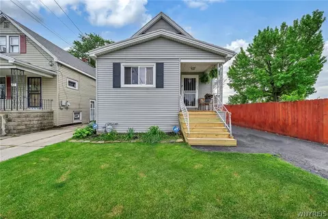 35 S Crossman St, Buffalo, NY 14211