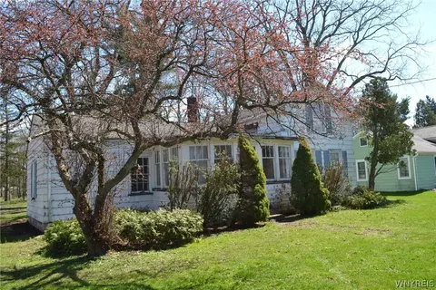 1841 Two Rod Rd, Marilla, NY 14102