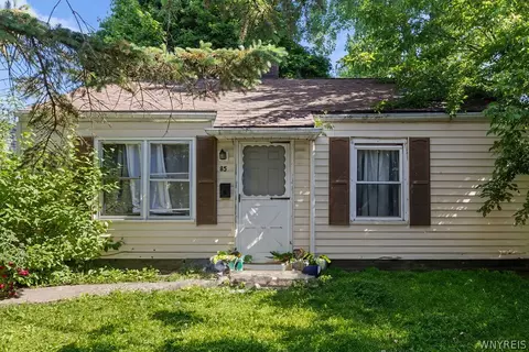 85 A St, Niagara Falls, NY 14303