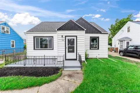68 Carol Dr, Cheektowaga, NY 14215